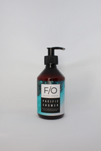 Lade das Bild in den Galerie-Viewer, Pacific Shower