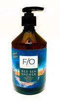 Lade das Bild in den Galerie-Viewer, Limited Edition,                                                         Red Sea Shower
